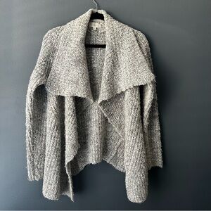🩶LOU & GREY women’s Cardigan medium chunky knit white gray black cozy like new